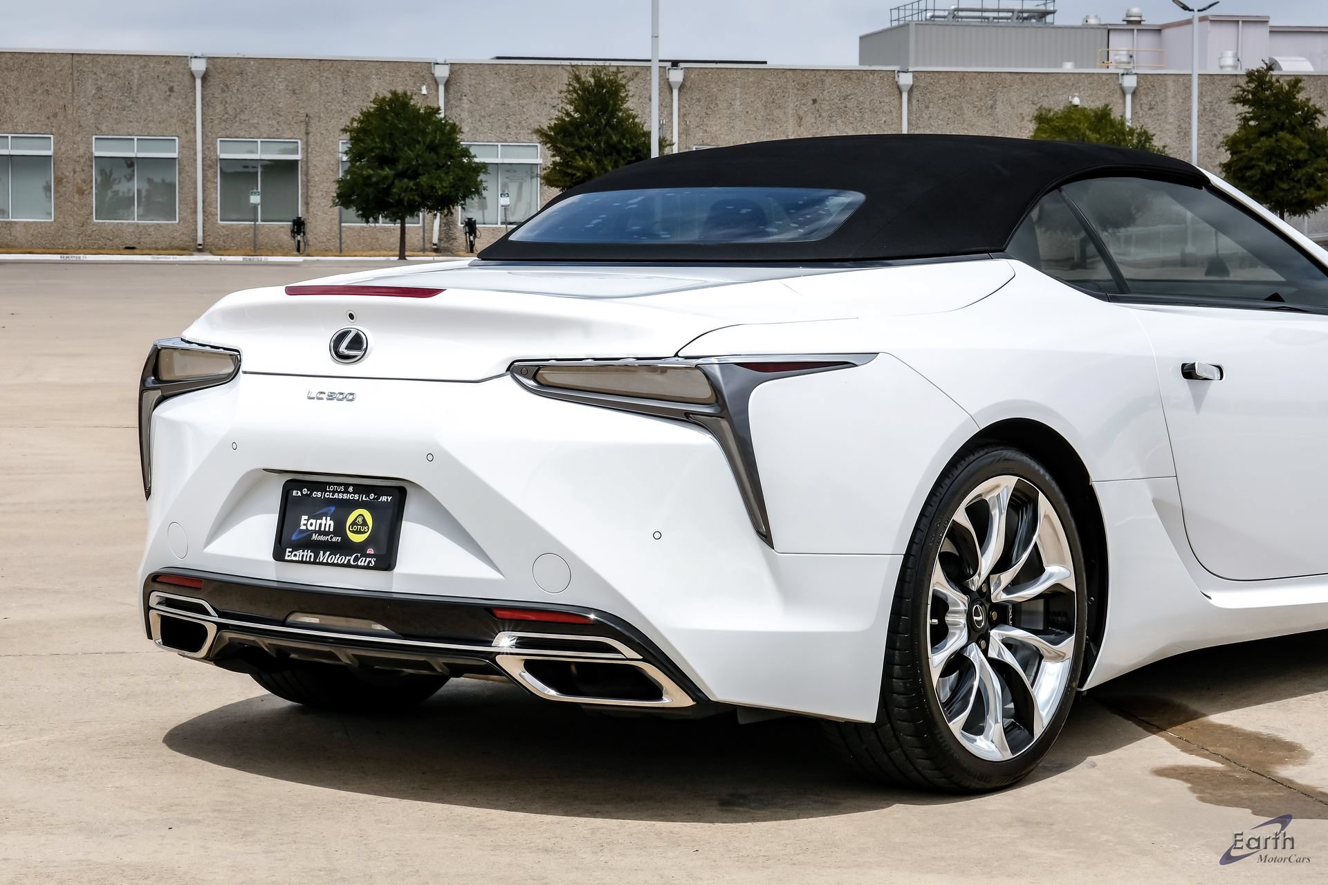 Used 2021 Lexus LC 500 Convertible w/ Touring Package RWD image 19