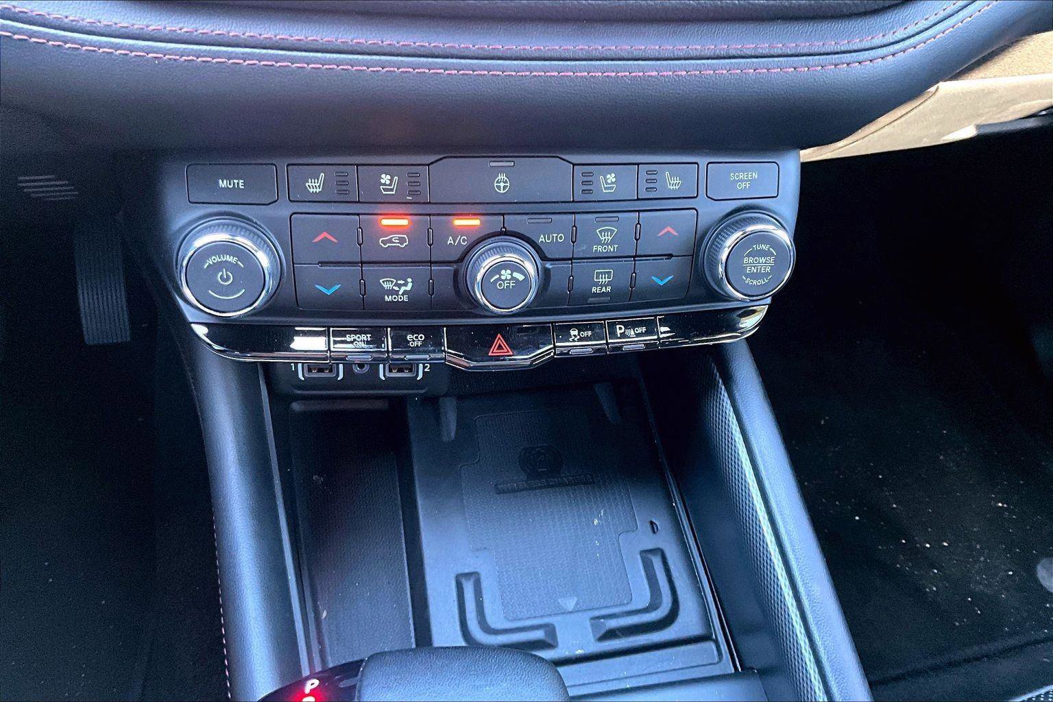 Used 2021 Dodge Durango R/T AWD/4WD image 15