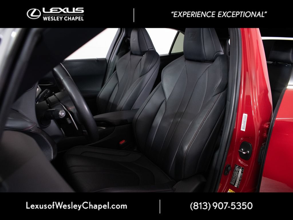 Used 2019 Lexus UX 200 F Sport w/ F Sport Premium Package FWD image 13
