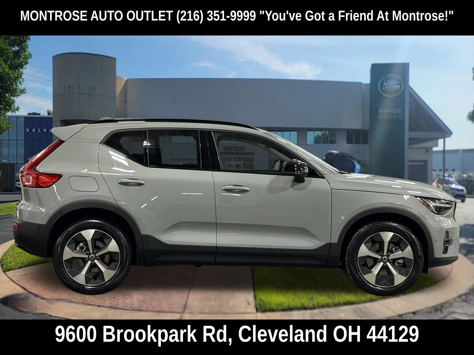 New 2026 Volvo XC40 B5 Plus w/ Protection Package Premier AWD/4WD image 7