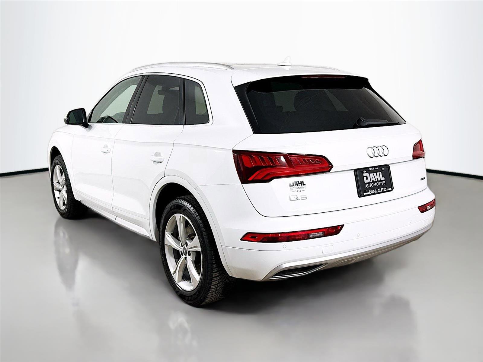 Used 2020 Audi Q5 2.0T Premium w/ Convenience Package image 10