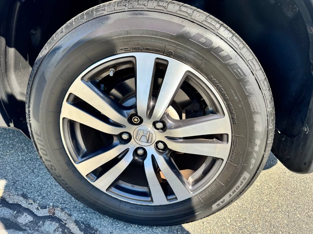 Used 2017 Honda Pilot EX image 31