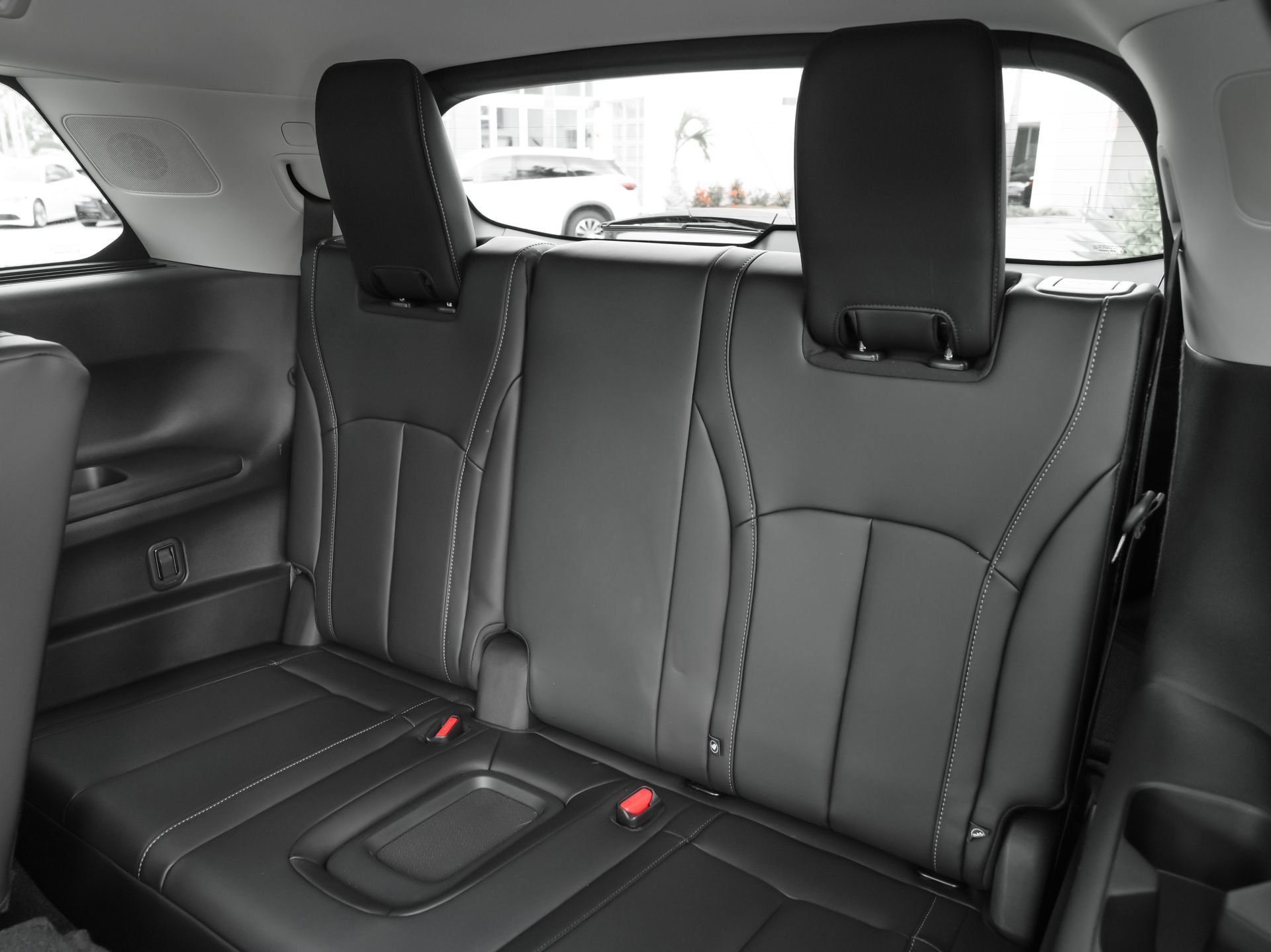 Certified 2026 INFINITI QX60 Luxe w/ Cargo Package FWD image 43
