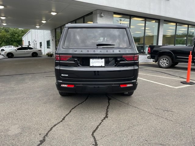Used 2025 Jeep Wagoneer Series II AWD/4WD image 6