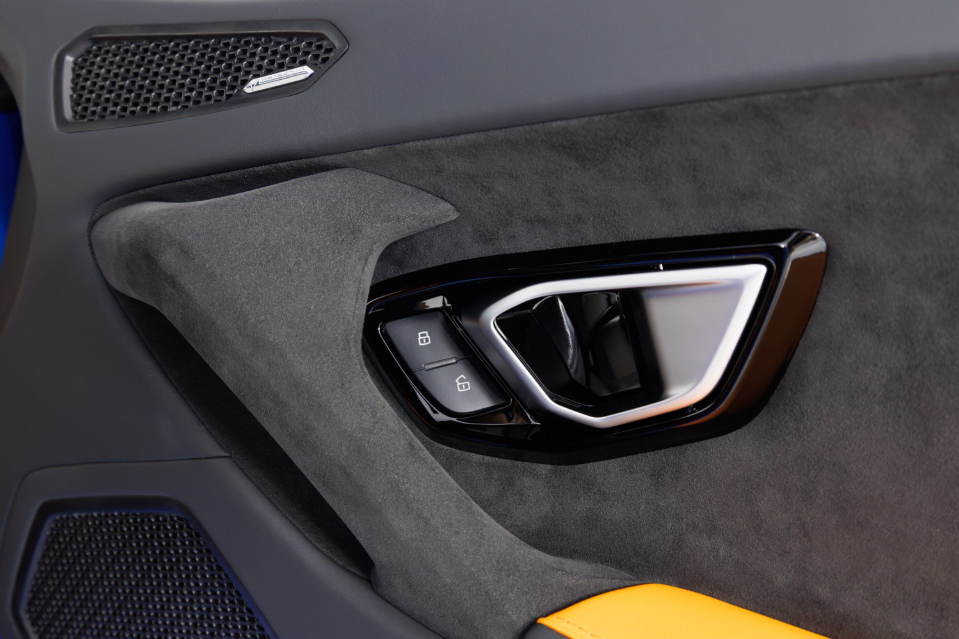 Used 2023 Lamborghini Huracan Tecnica RWD image 45