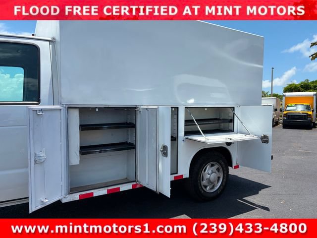 Used 2015 Ford E-350 and Econoline 350 Super Duty w/ Power Windows & Locks Group RWD image 12