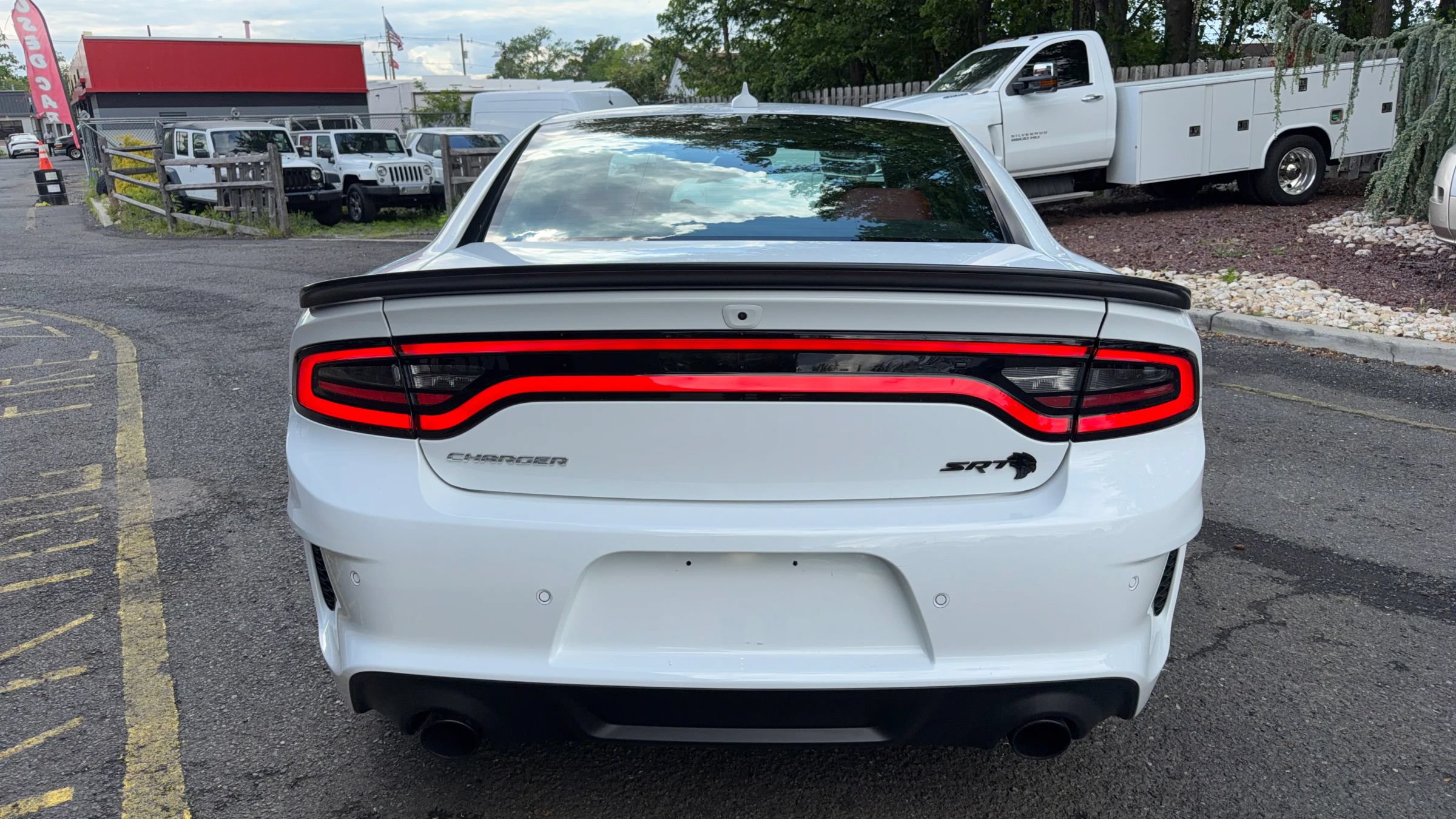 Used 2023 Dodge Charger SRT Hellcat w/ Harman/Kardon Audio Group RWD image 6
