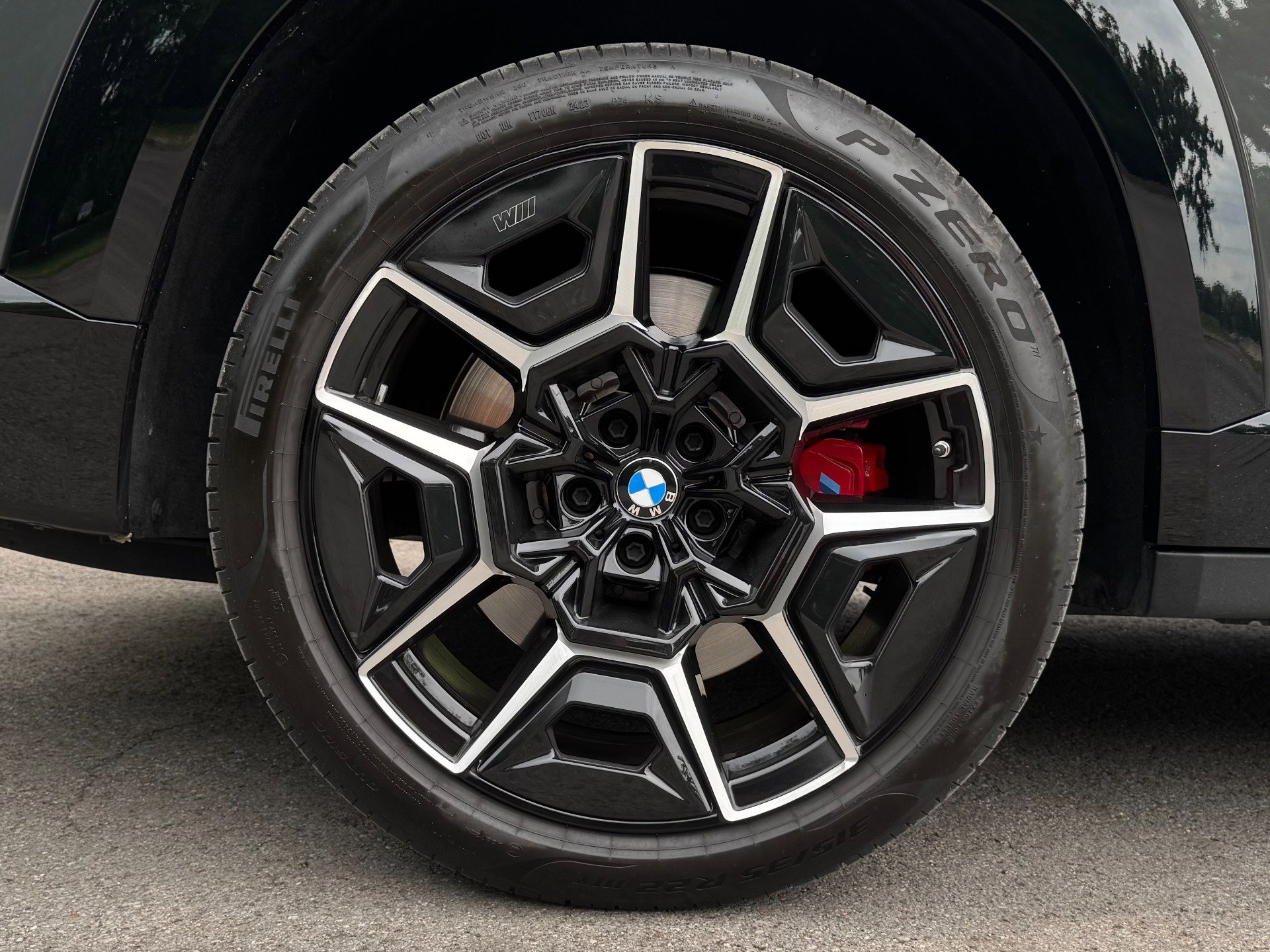 Used 2023 BMW XM image 65