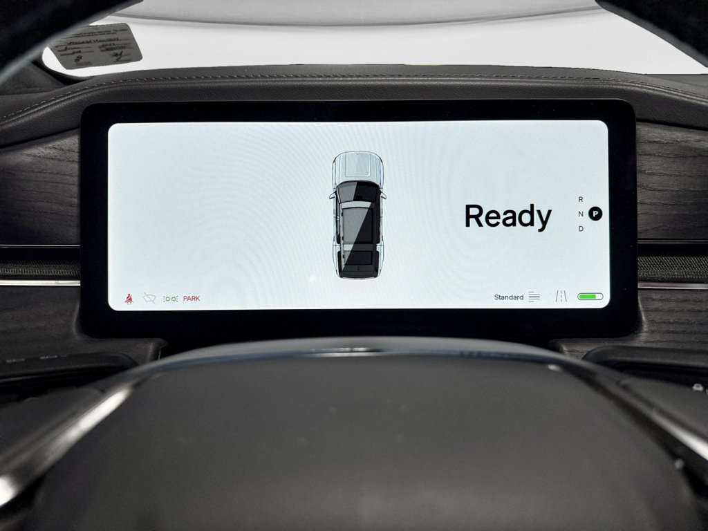 Used 2024 Rivian R1S Adventure AWD/4WD image 10