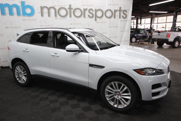 Used 2018 Jaguar F-PACE Prestige image 9