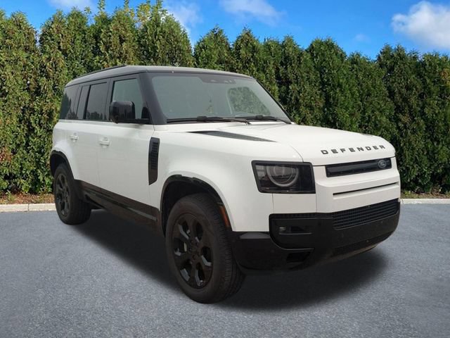 Used 2026 Land Rover Defender 110 X-Dynamic SE AWD/4WD image 3