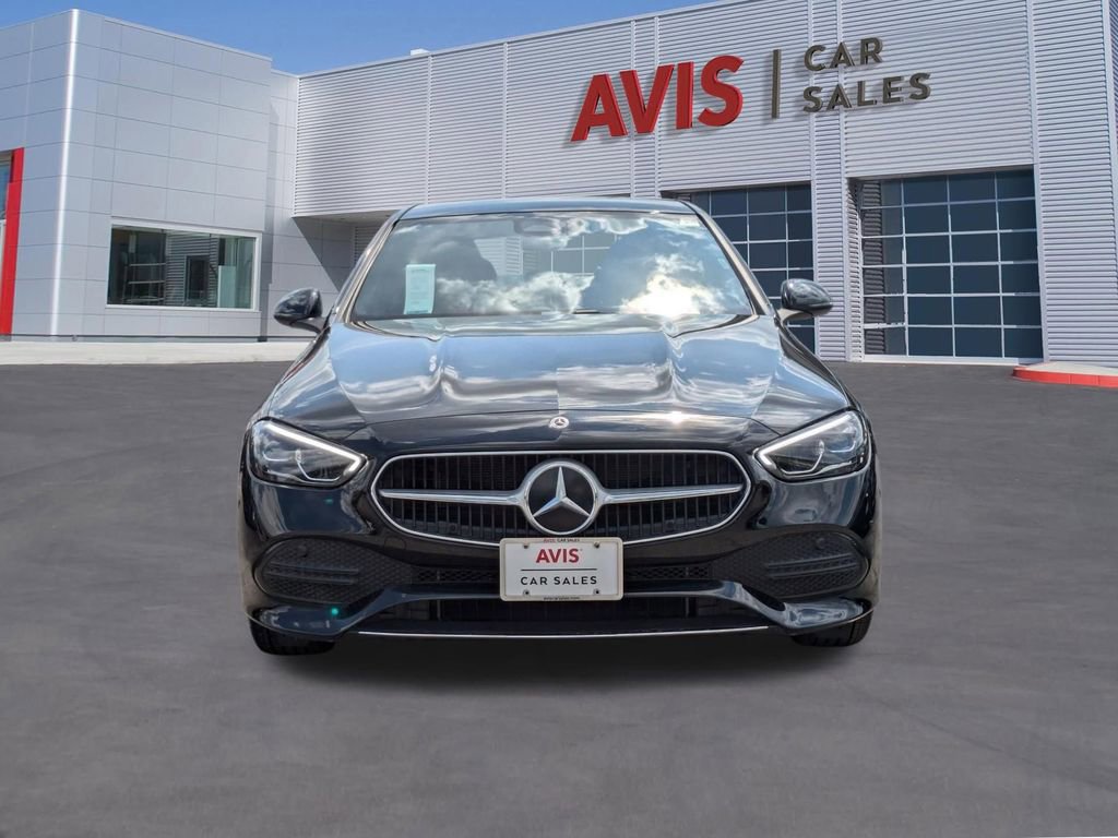 Used 2025 Mercedes-Benz C 300 4MATIC Sedan image 2