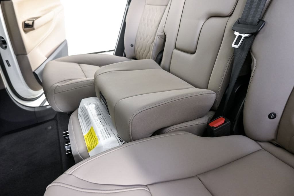 Certified 2025 Volvo EX90 Ultra image 23