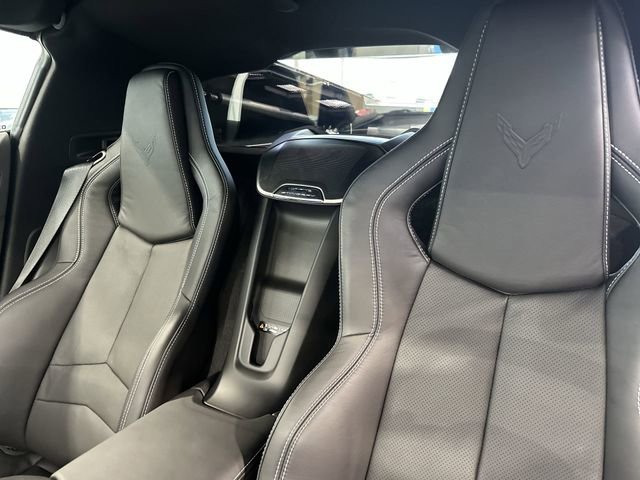 Used 2020 Chevrolet Corvette Stingray Preferred Cpe w/ 2LT Preferred Equipment Group image 27