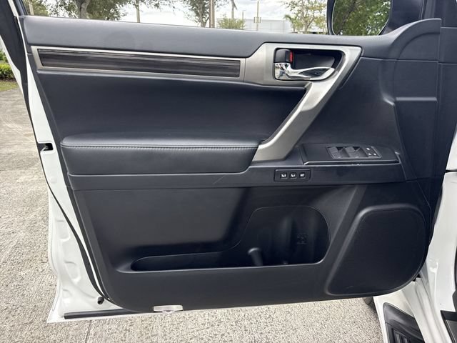Certified 2022 Lexus GX 460 Premium w/ Premium Package AWD/4WD image 13