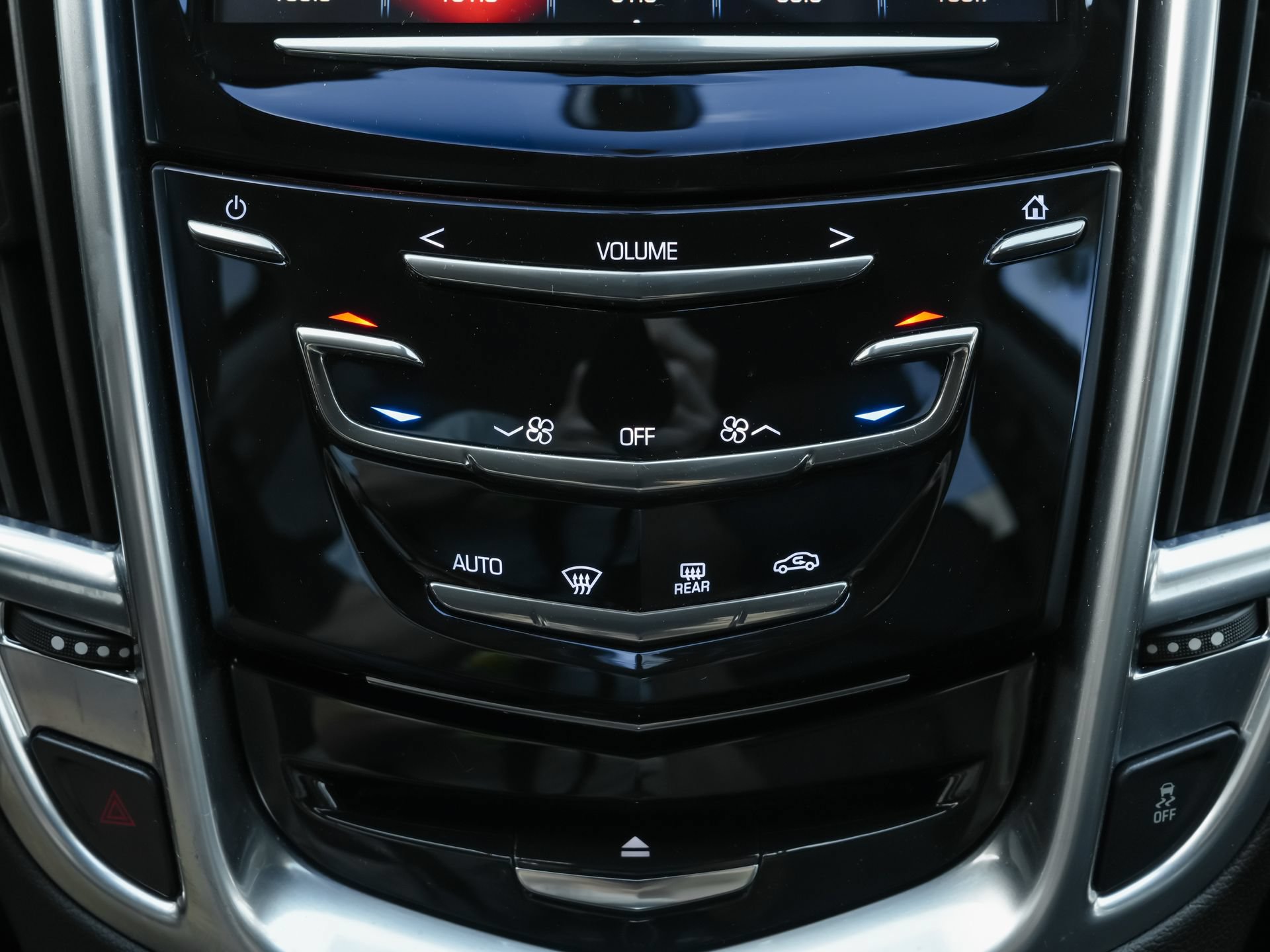 Used 2015 Cadillac SRX FWD image 33