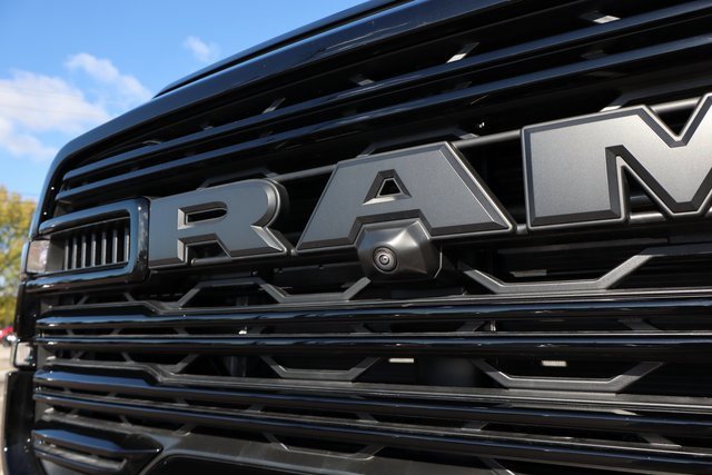 Used 2025 RAM 3500 Laramie image 7
