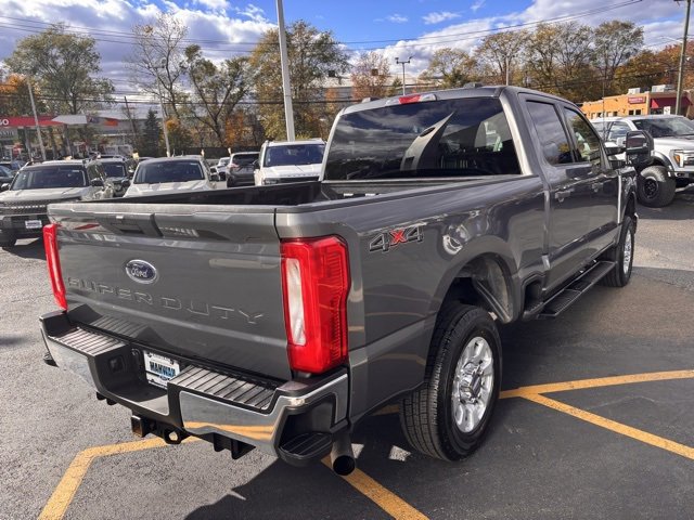 Used 2024 Ford F250 XLT w/ Snow Plow Prep Package image 8