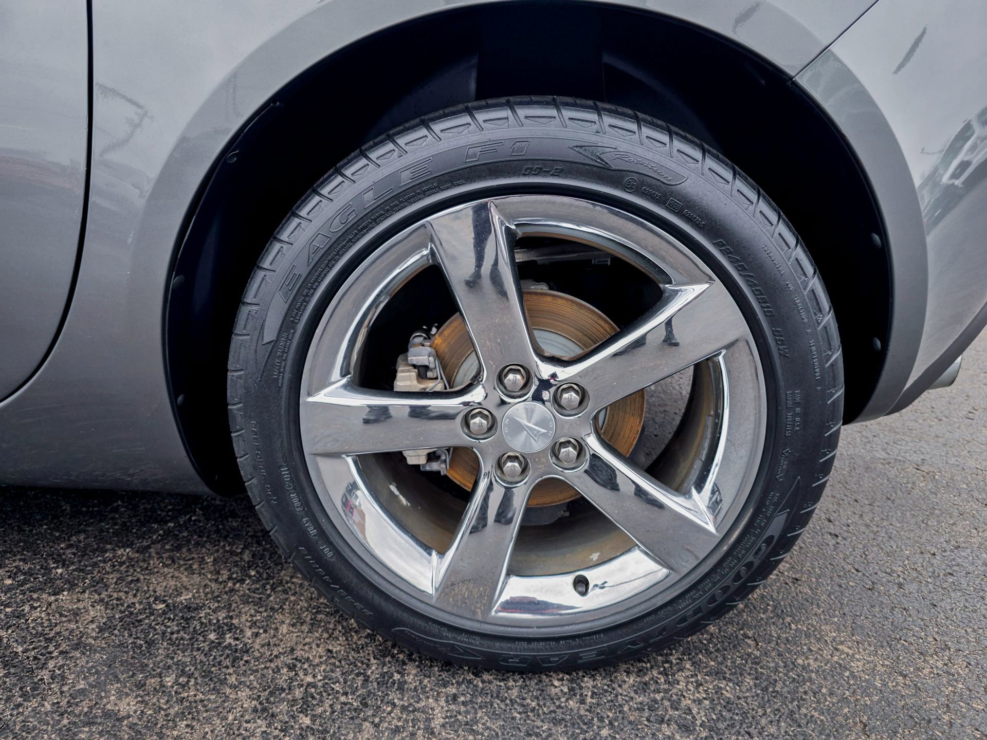 Used 2007 Pontiac Solstice GXP w/ Premium Package image 12