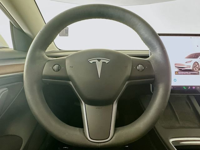 Used 2023 Tesla Model 3 Standard Range image 11