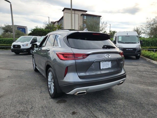 Used 2025 INFINITI QX50 Luxe image 10