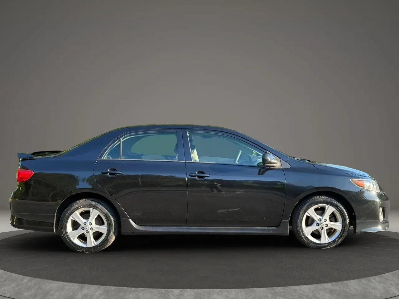 Used 2011 Toyota Corolla S FWD image 10