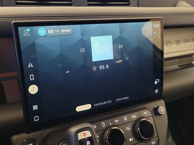 New 2026 Land Rover Defender 110 image 27