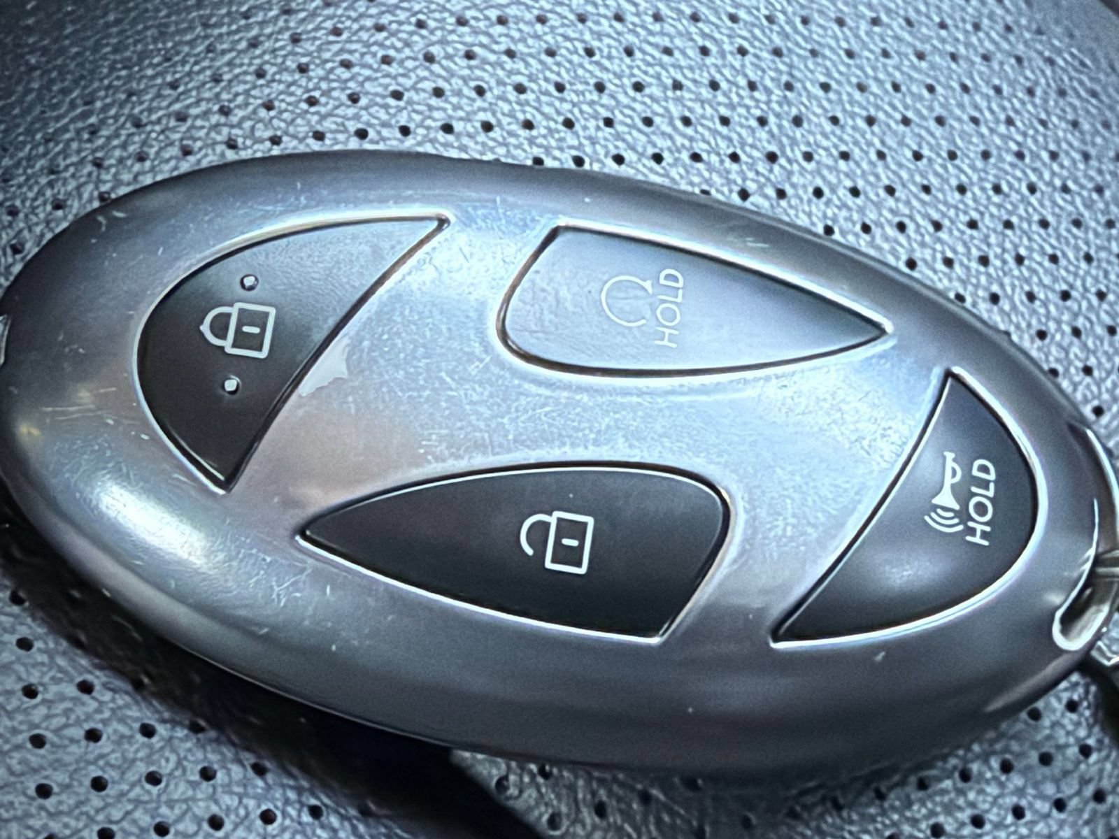 Used 2025 Hyundai Elantra Limited FWD image 21