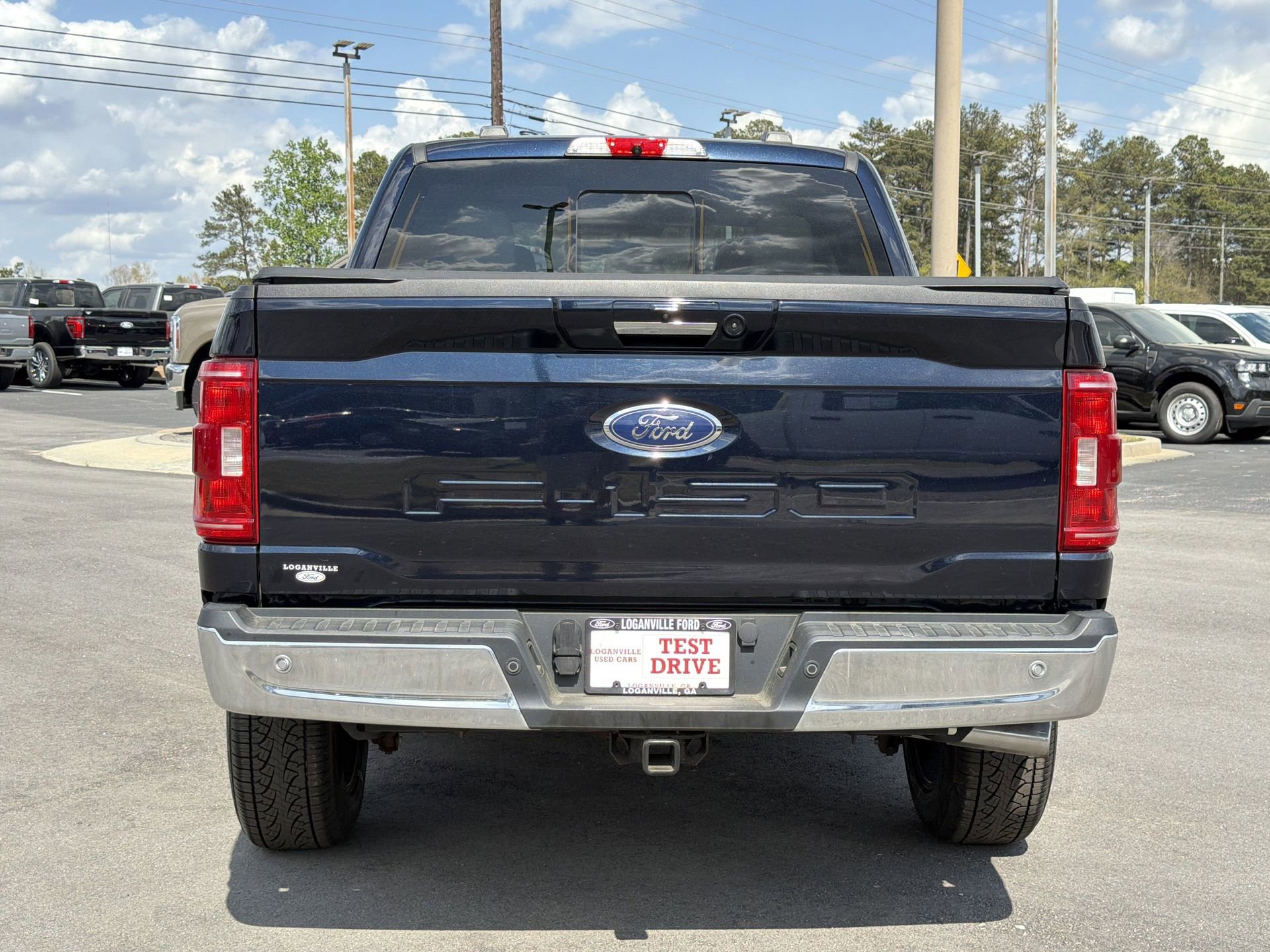 Certified 2022 Ford F150 XLT w/ Equipment Group 302A High image 25