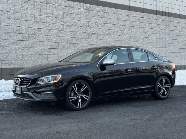 Used 2017 Volvo S60 T6 R-Design Platinum w/ Climate Package image 11