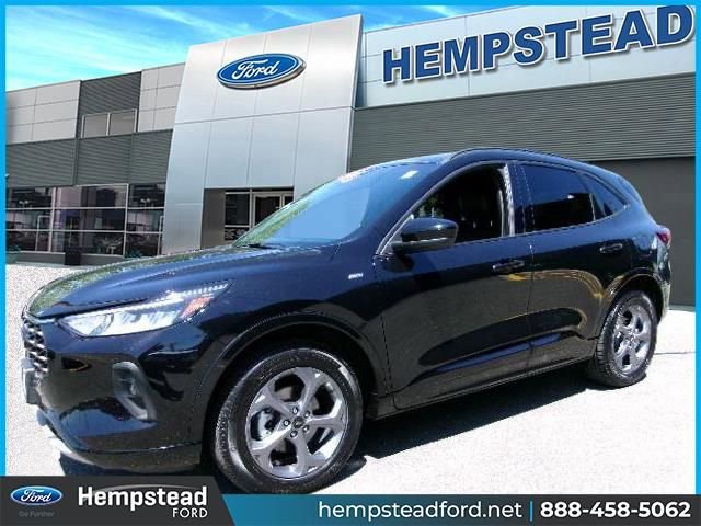 Certified 2023 Ford Escape ST-Line Select w/ Tech Pack #1 AWD/4WD image 1