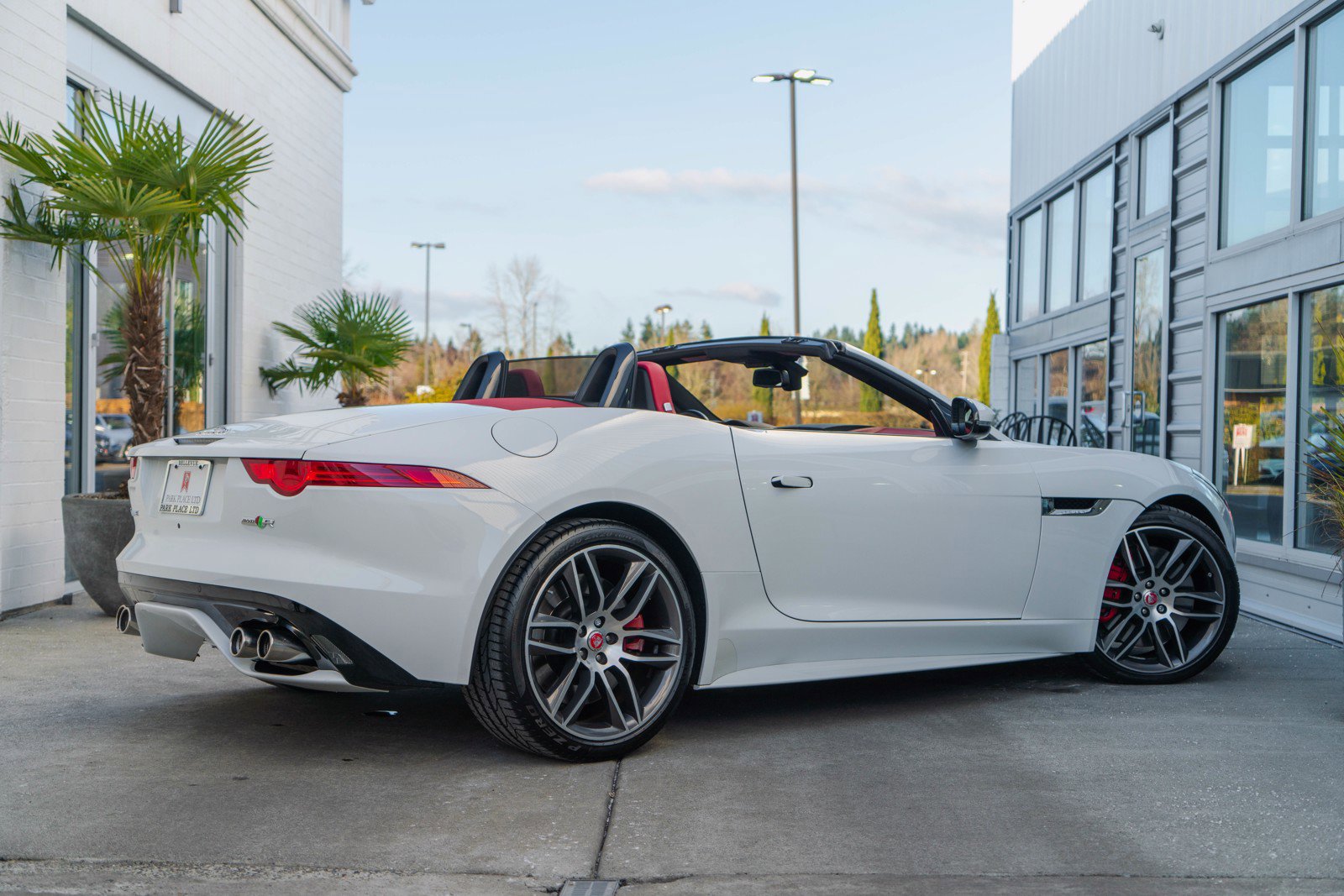 Used 2017 Jaguar F-TYPE R AWD/4WD image 13
