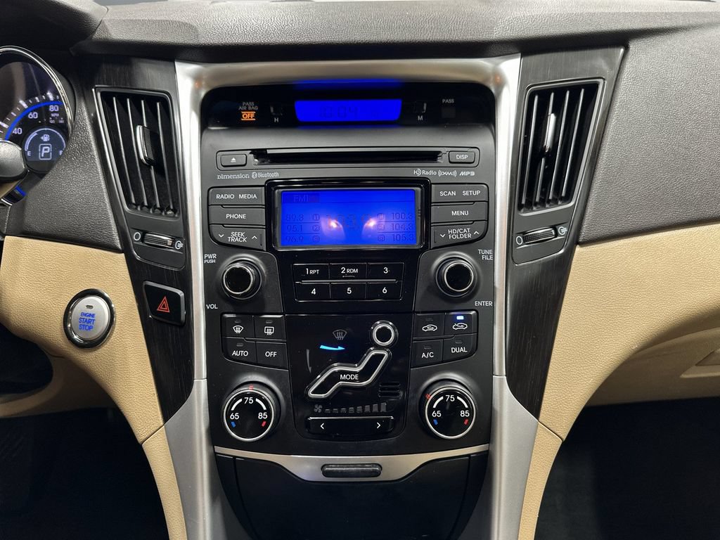 Used 2013 Hyundai Sonata Limited FWD image 19