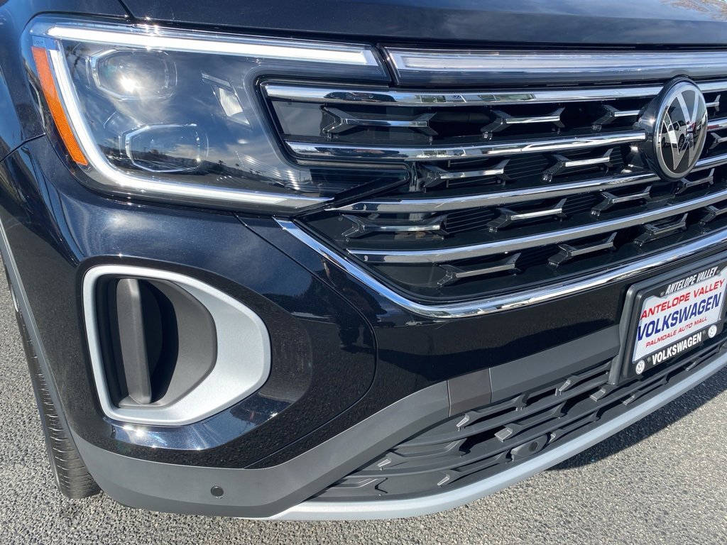 New 2025 Volkswagen Atlas SEL image 9