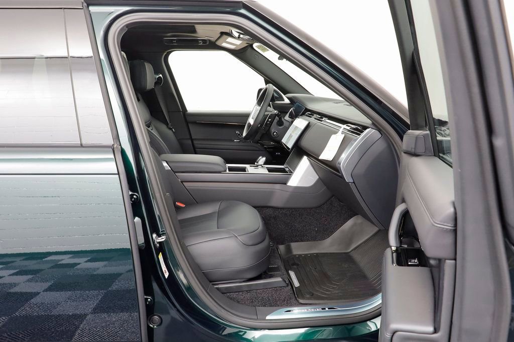 New 2025 Land Rover Range Rover SV AWD/4WD image 24