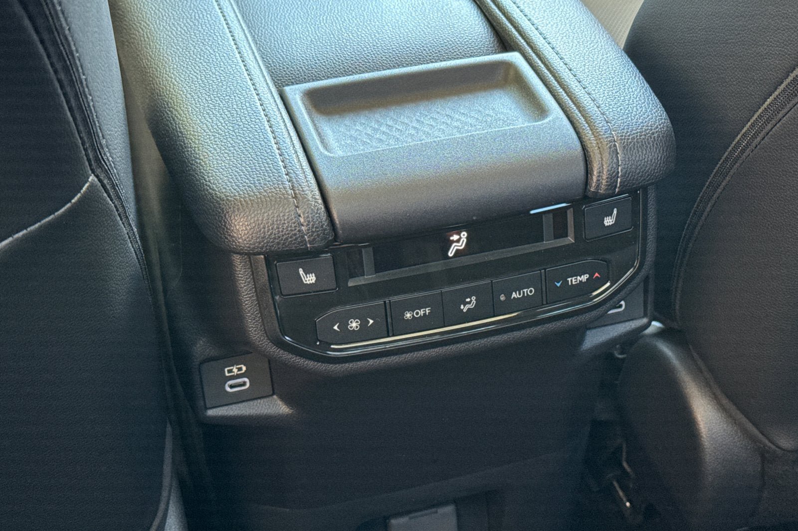 New 2026 Toyota Grand Highlander AWD Hybrid image 14