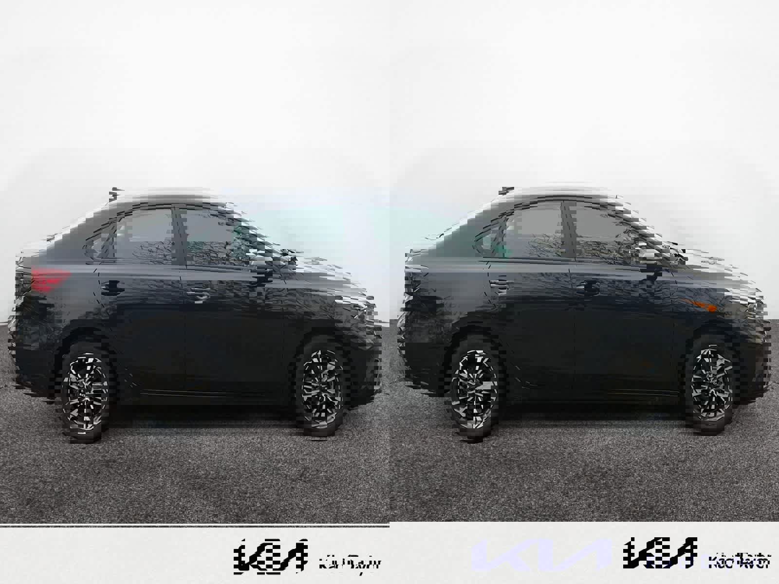 Used 2024 Kia Forte LXS w/ LXS Technology Package image 6