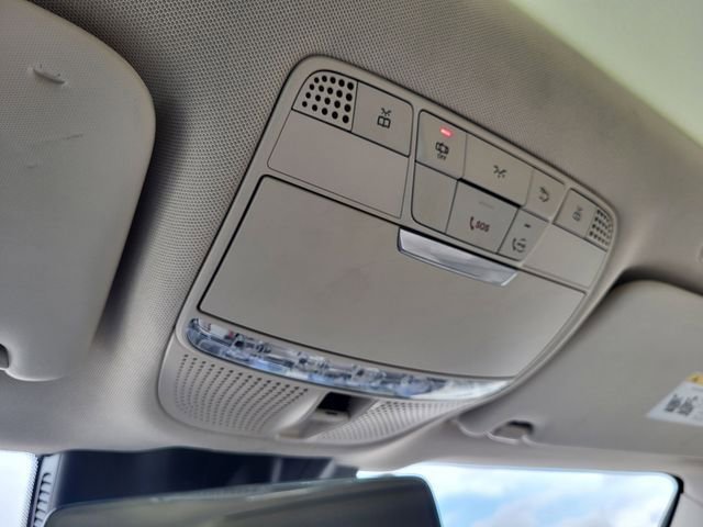 Used 2022 Mercedes-Benz GLC 300 4MATIC image 26