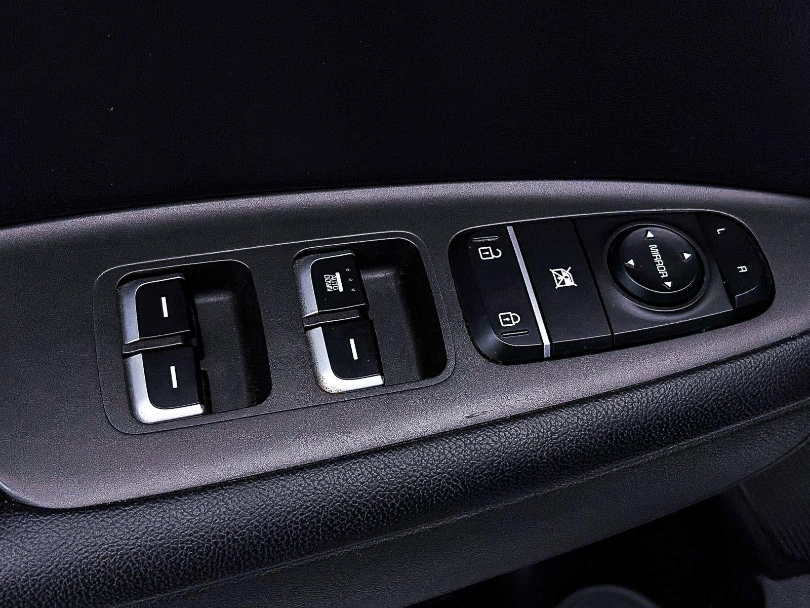 Used 2018 Kia Optima LX image 15