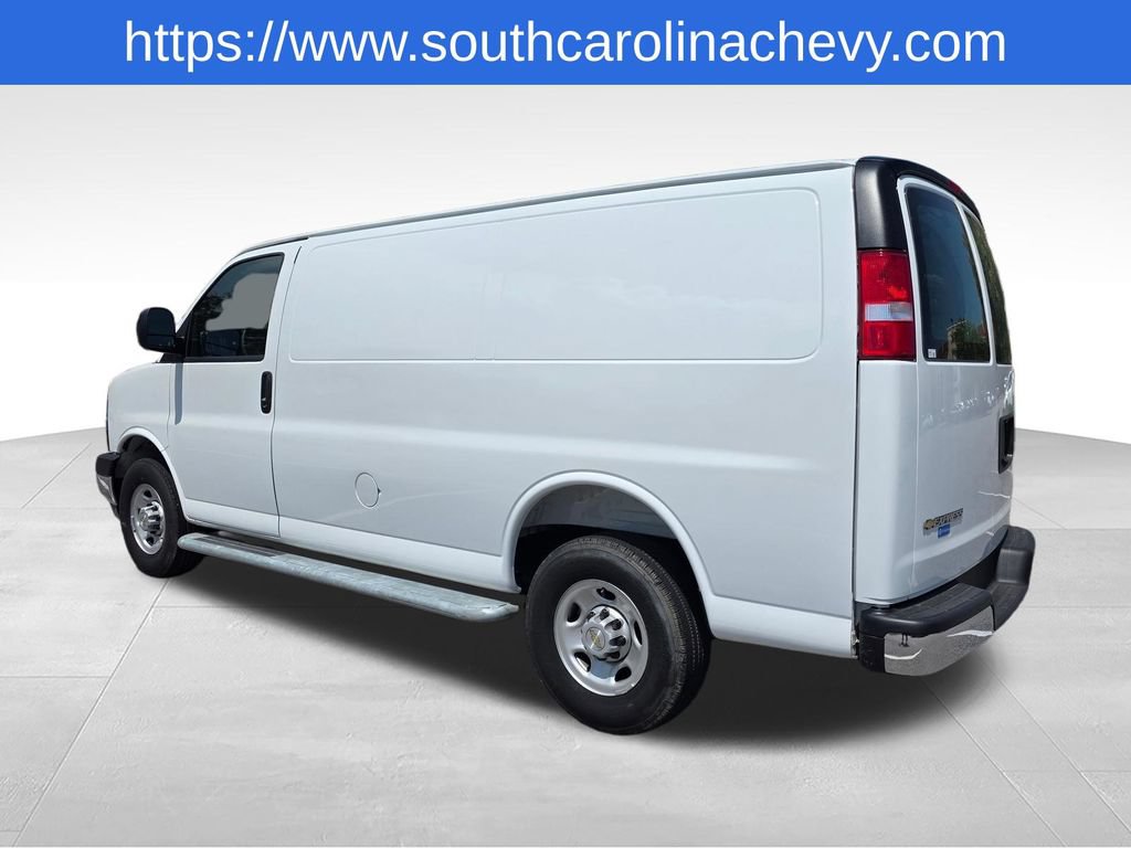 Used 2025 Chevrolet Express 2500 w/ Driver Convenience Package RWD image 30