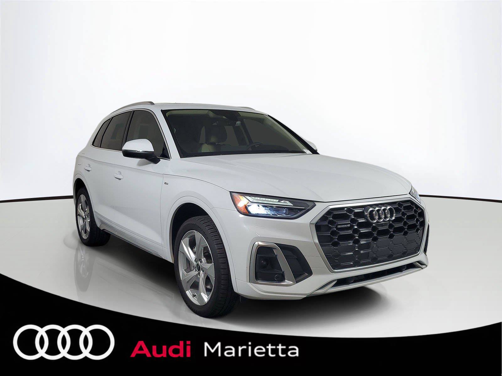 Used 2023 Audi Q5 2.0T Premium Plus w/ Premium Plus Package AWD/4WD image 1
