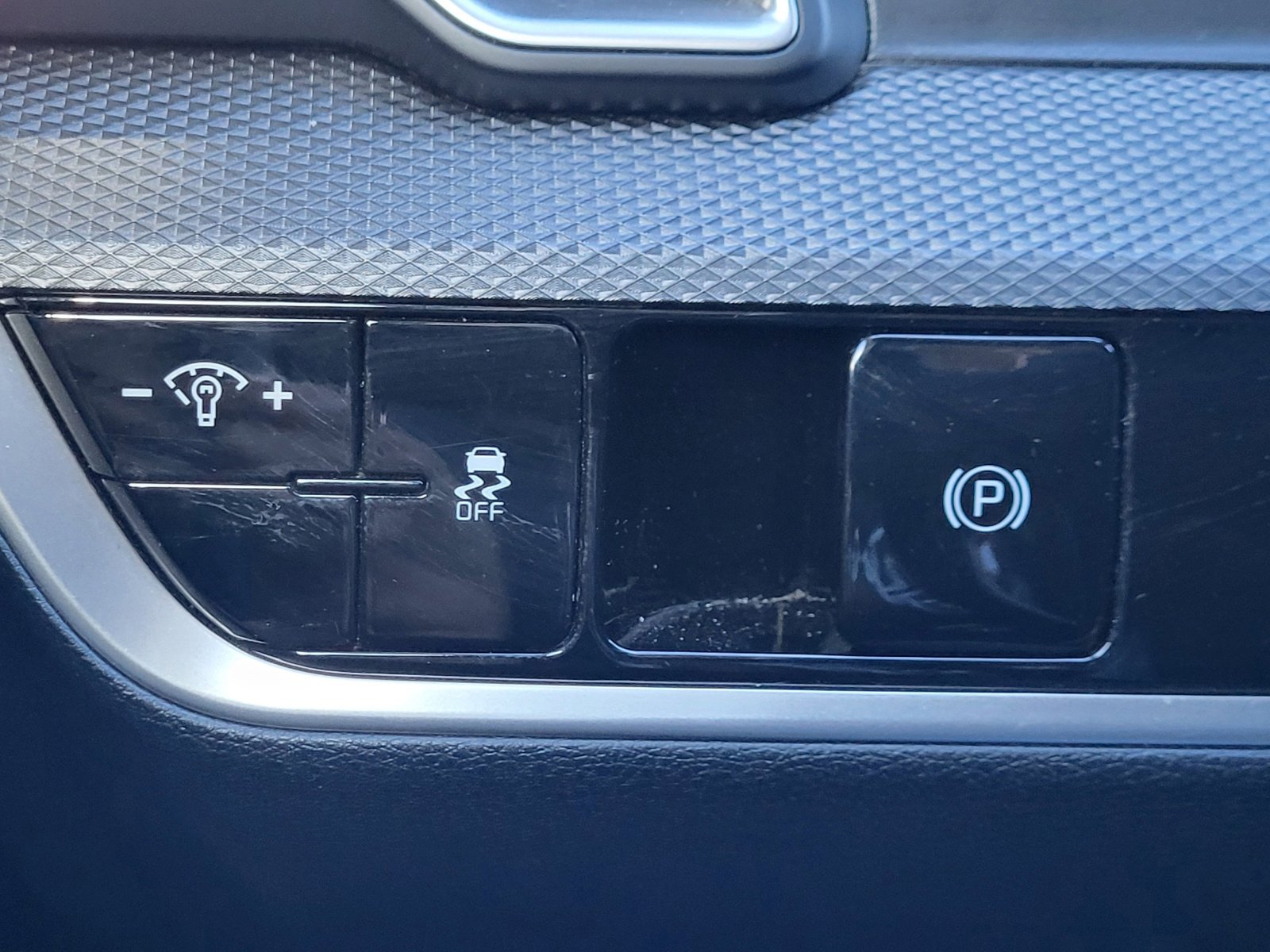 Used 2024 Kia Sportage LX image 32