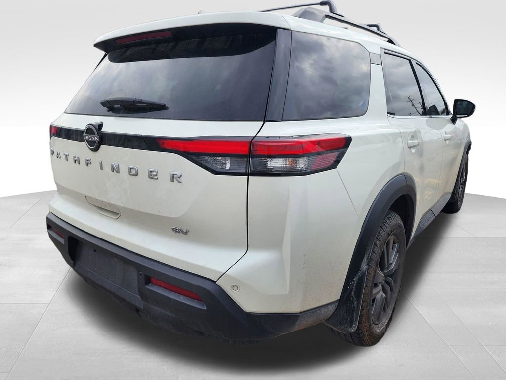 Used 2022 Nissan Pathfinder SV image 6