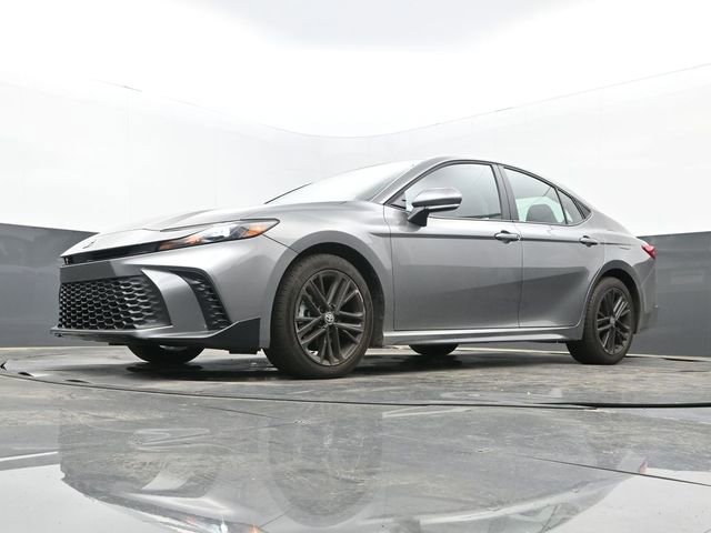 Used 2026 Toyota Camry SE image 26