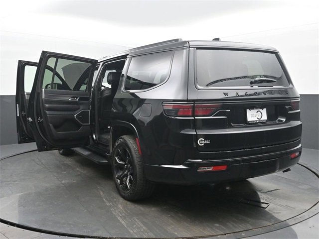 Used 2025 Jeep Wagoneer Series II image 58