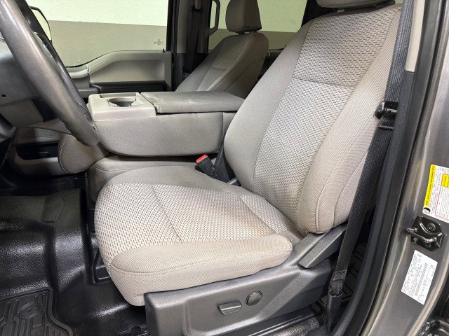 Used 2022 Ford F350 XLT w/ XLT Premium Package image 17