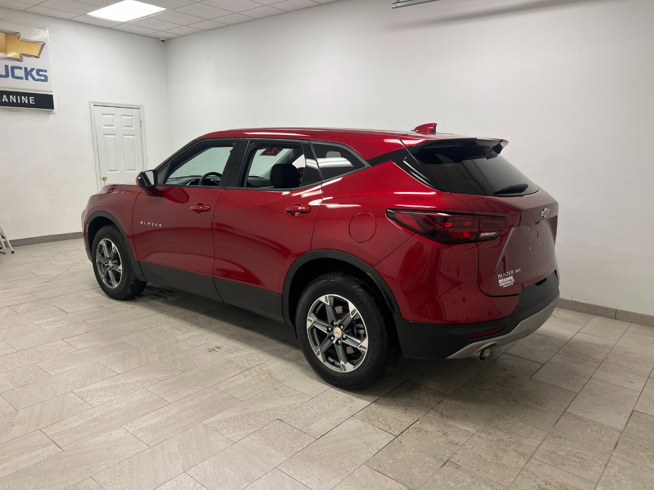 Used 2025 Chevrolet Blazer LT image 10