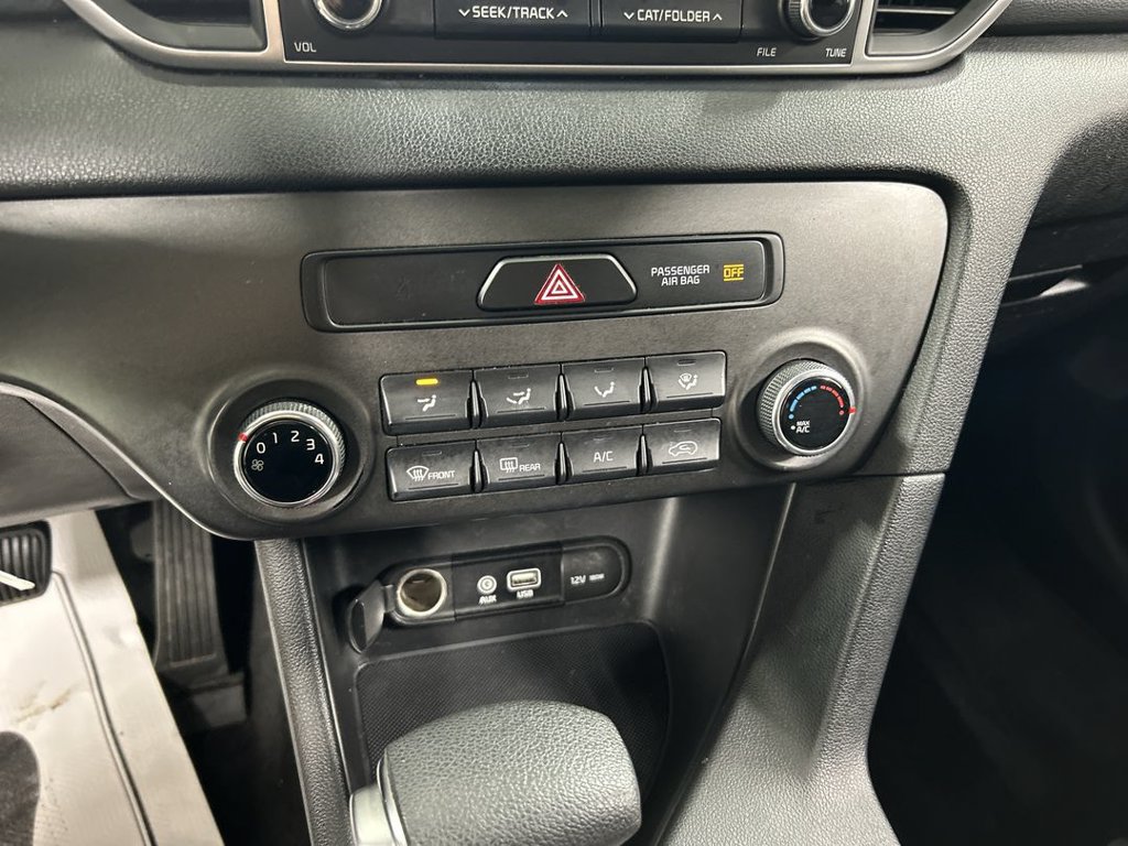 Used 2017 Kia Sportage LX AWD/4WD image 16