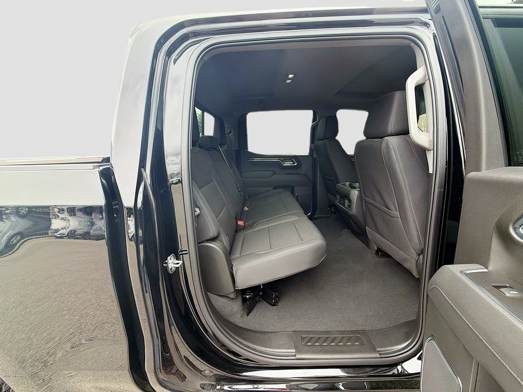 Used 2025 Chevrolet Silverado 1500 LT Trail Boss w/ Convenience Package II image 29