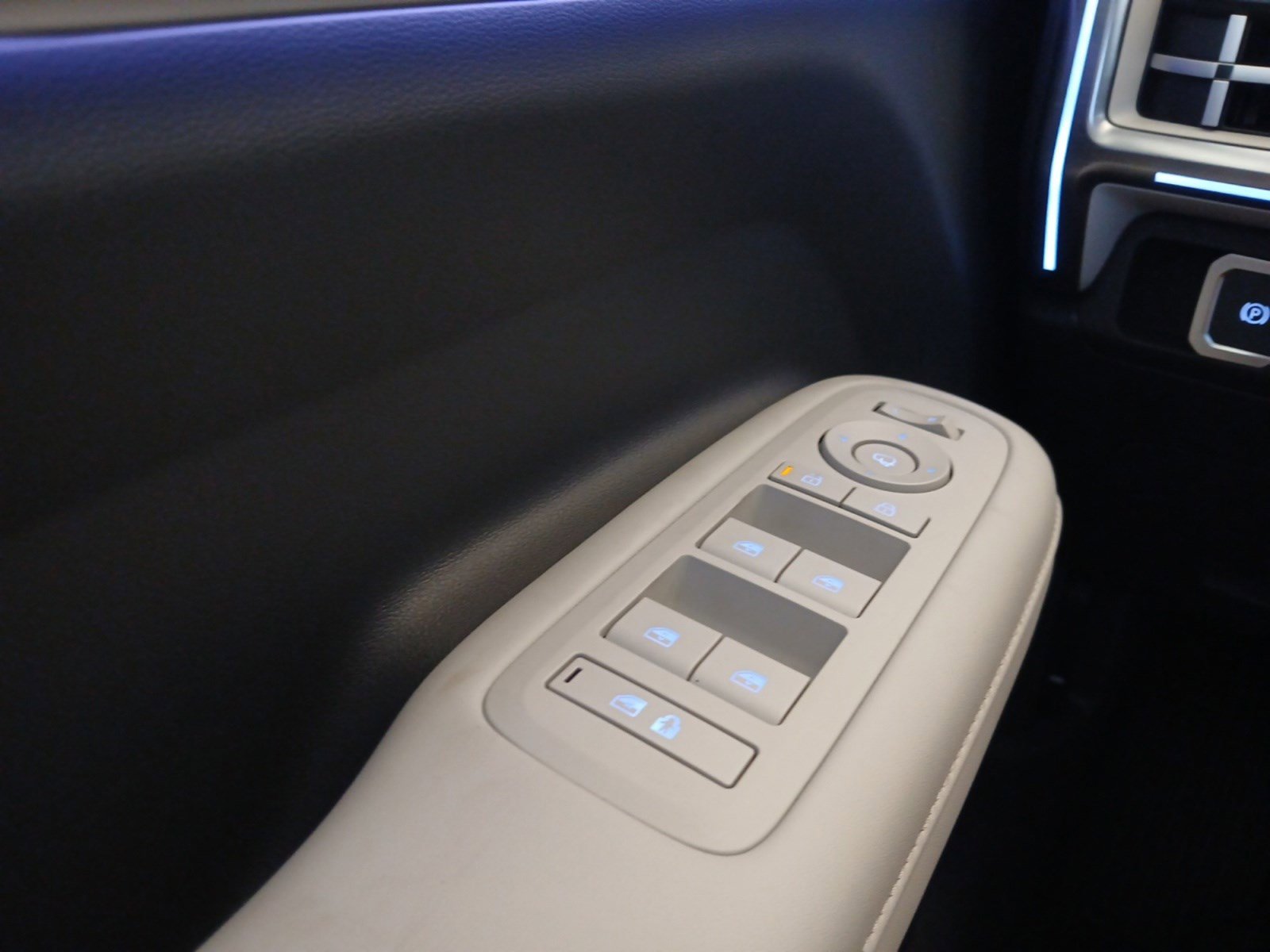 New 2026 Hyundai Santa Fe Calligraphy image 18